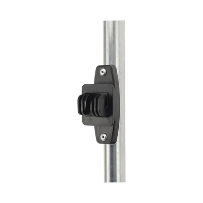 Poste de Paso para Cerca Eléctrica / Tubo de Acero Galvanizado en Caliente / 3 Aisladores con Remache / Longitud 75 cm (29.5 in) / Diámetro 25 mm (1 in) / Peso 0.57 kg