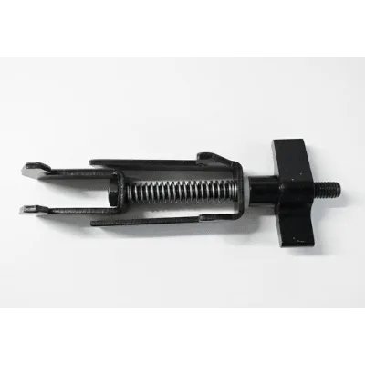 Abrazadera de Unión para Tarima / Acero / 15 x 5 cm (5.9 x 2.0 in) / 200 g / Unión entre Módulos / Compatible con Sistema YS4