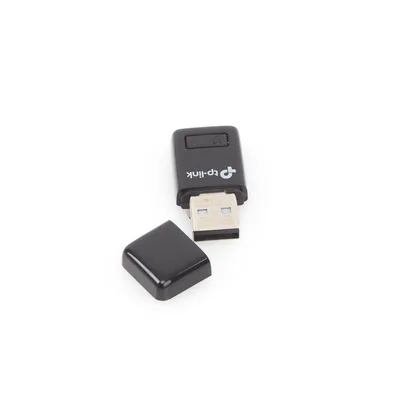 Adaptador USB Wi-Fi / 300 Mbps / 2.4 GHz / IEEE 802.11b/g/n / Antena Interna / SoftAP
