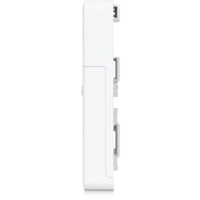 Extensor Ethernet Gigabit de Largo Alcance / 2 Puertos GbE RJ45 / PoE Passthrough / IPX5 / Alcance 1 km (3280.8 ft)