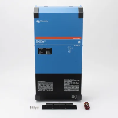 MultiPlus-II 48/5000/70-95 / Inversor Cargador de Onda Pura / Entrada 48 Vcc / Salida 4000 W 120 Vca 60 Hz